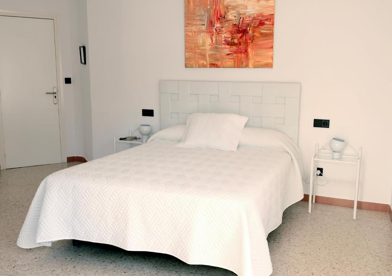 Hostal Lara يانكا المظهر الخارجي الصورة